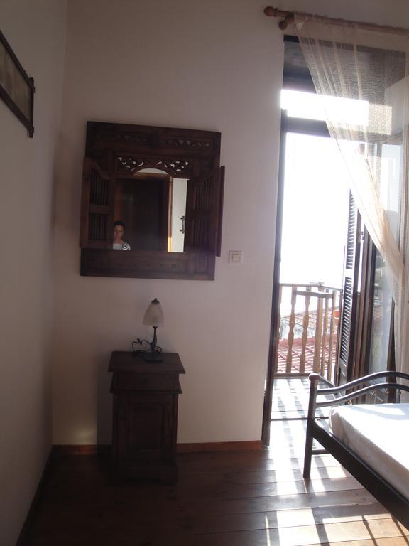 Villa Chrysodimi Chalki Town Bilik gambar