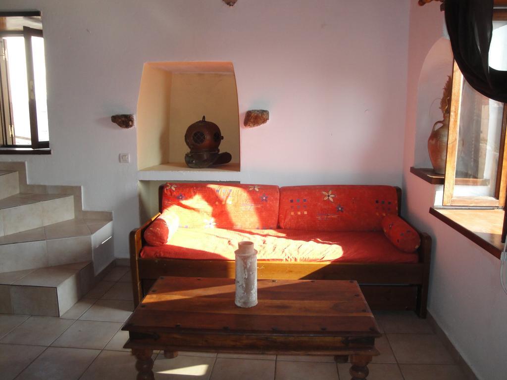 Villa Chrysodimi Chalki Town Bilik gambar