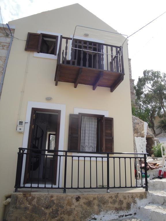 Villa Chrysodimi Chalki Town Bilik gambar