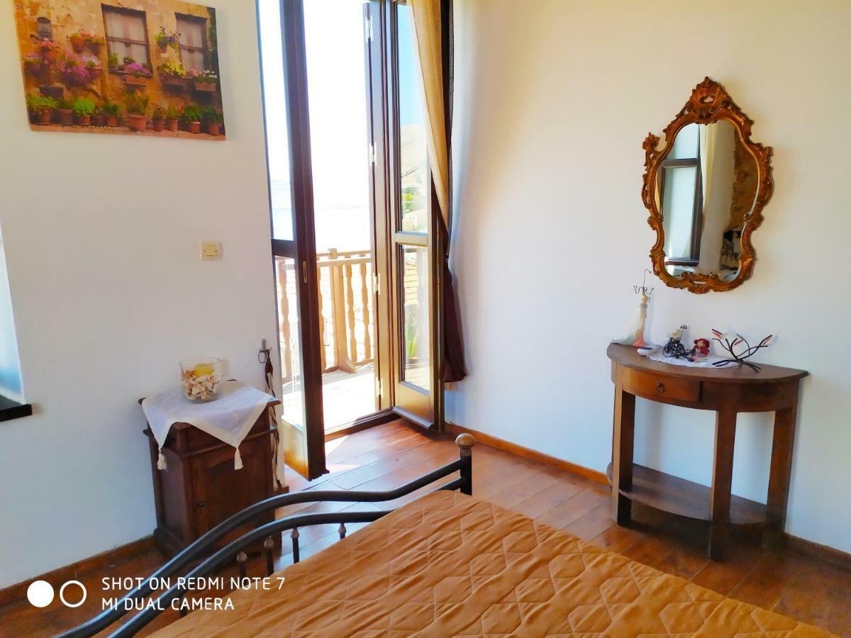 Villa Chrysodimi Chalki Town Luaran gambar