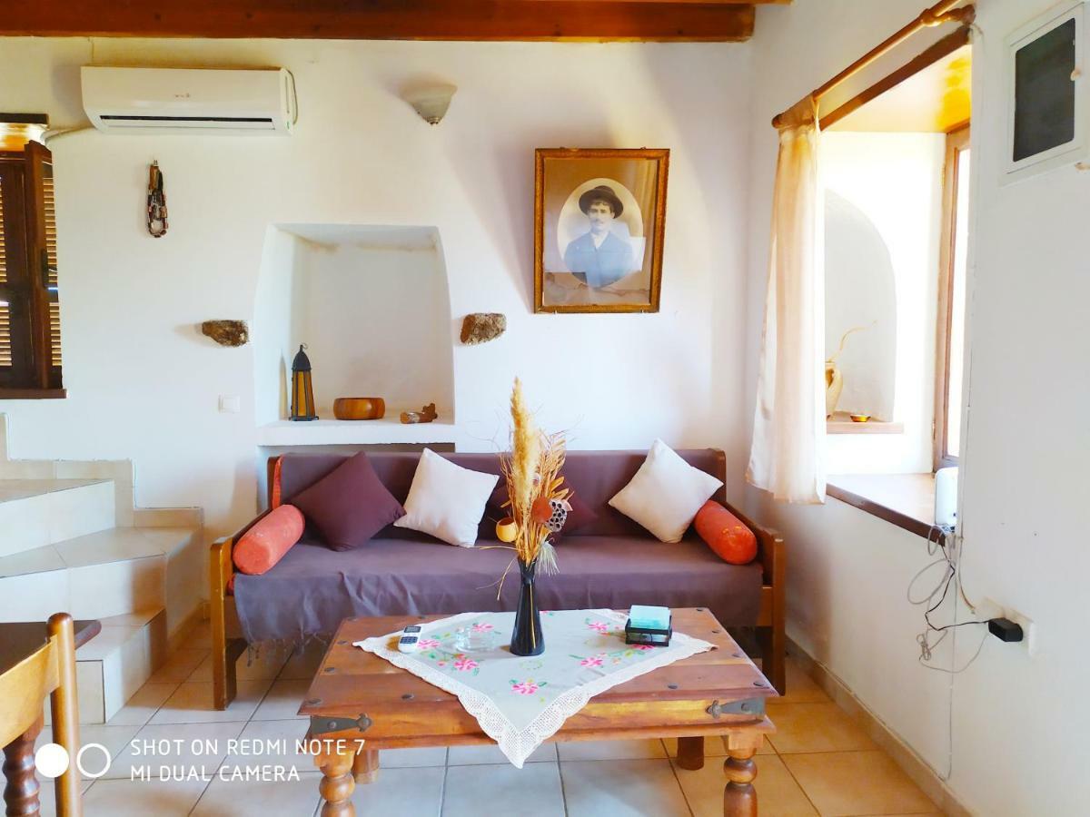 Villa Chrysodimi Chalki Town Luaran gambar