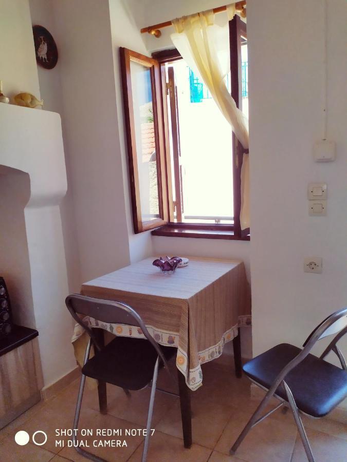 Villa Chrysodimi Chalki Town Luaran gambar